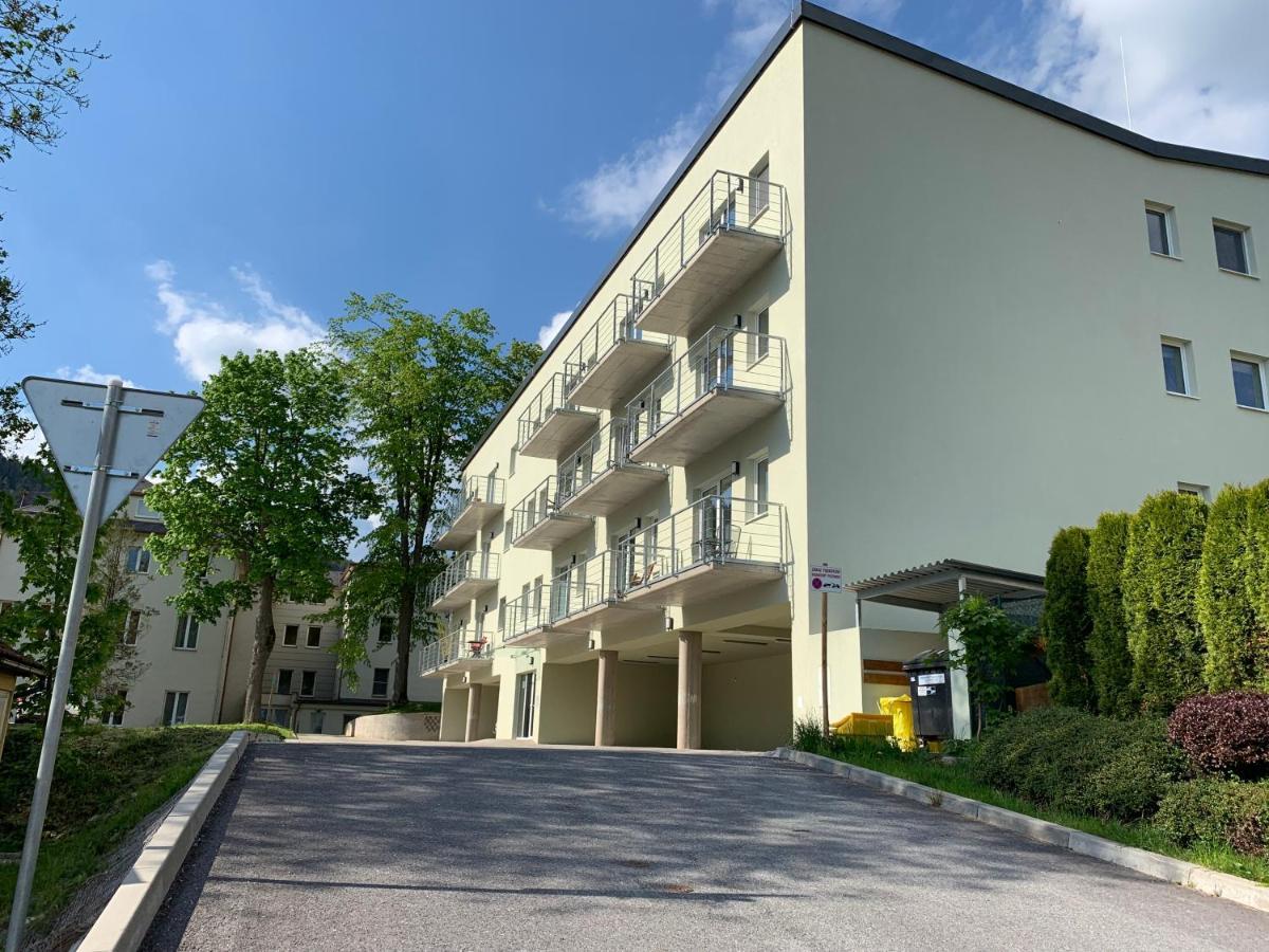 Apartman S Vyhlidkou Horní Maršov Exteriör bild